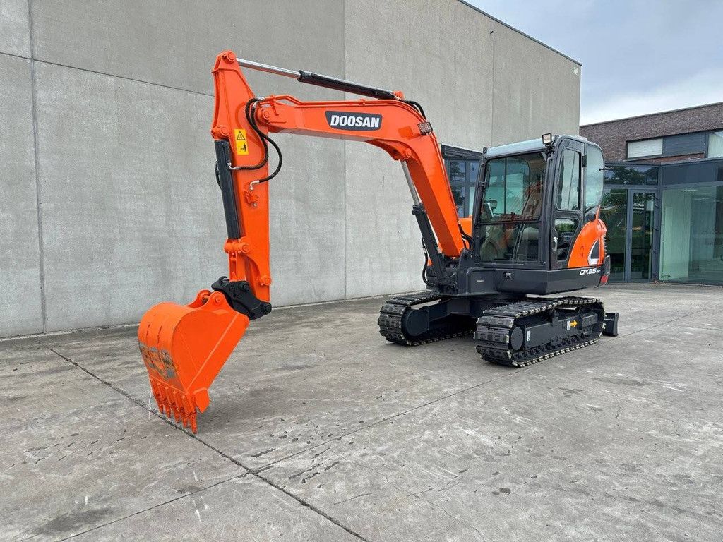 Doosan DX55-9C Diesel-Raupenbagger 2018