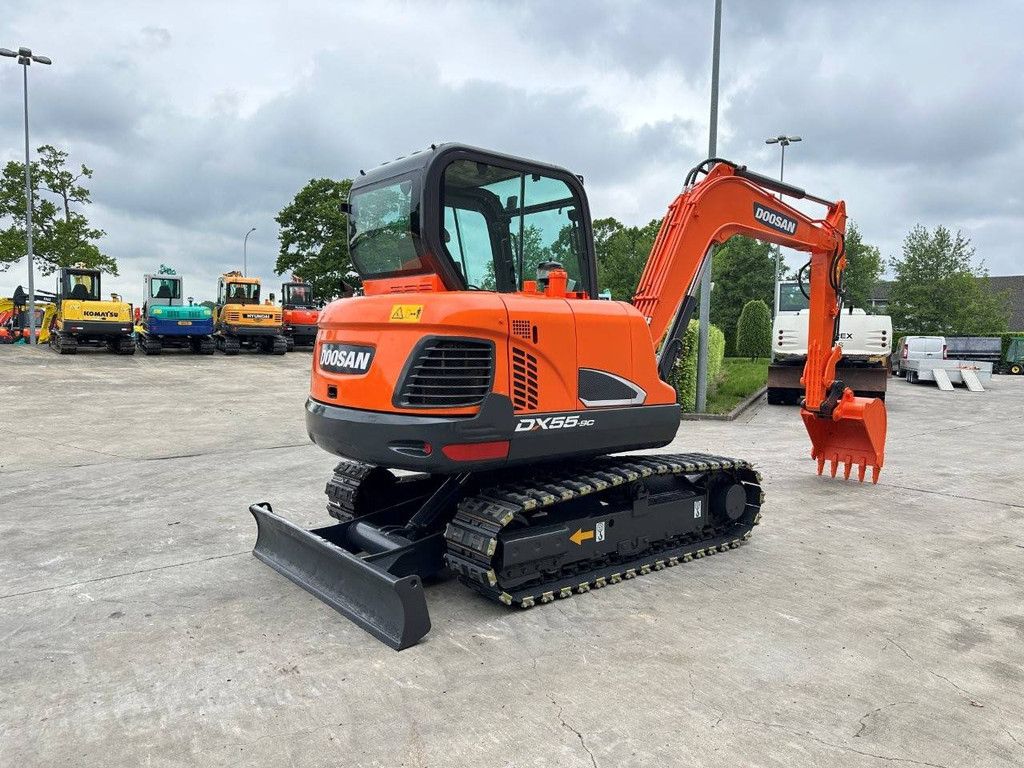 Doosan DX55-9C Diesel-Raupenbagger 2018