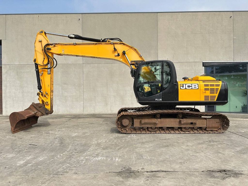 Raupenbagger JCB JS 220 LC Diesel 2017