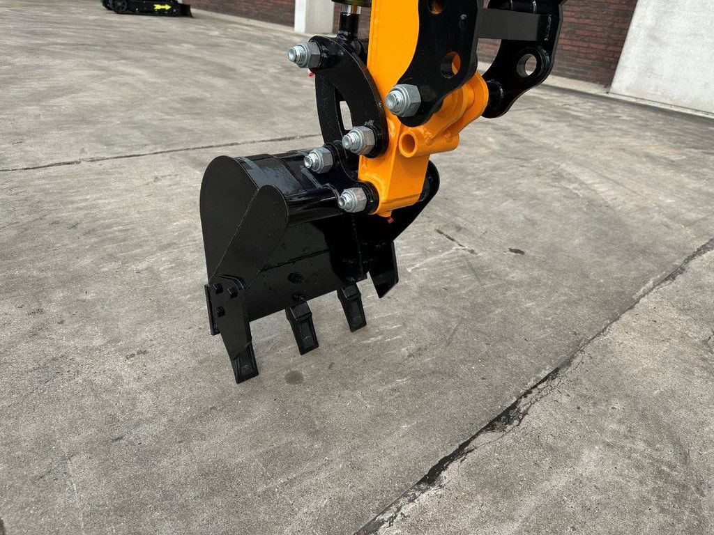 Mini excavator Vicsec VC15PD Diesel 2025
