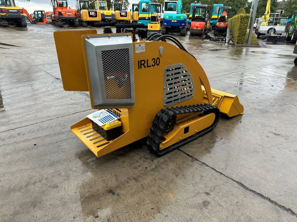 Mini-Schranklader IR IRL30 Benzine 2025 Nieuw met Graafarm GIYI ZWB Nieuw