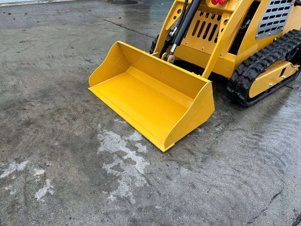Mini-Schranklader IR IRL30 Benzine 2025 Nieuw met Graafarm GIYI ZWB Nieuw