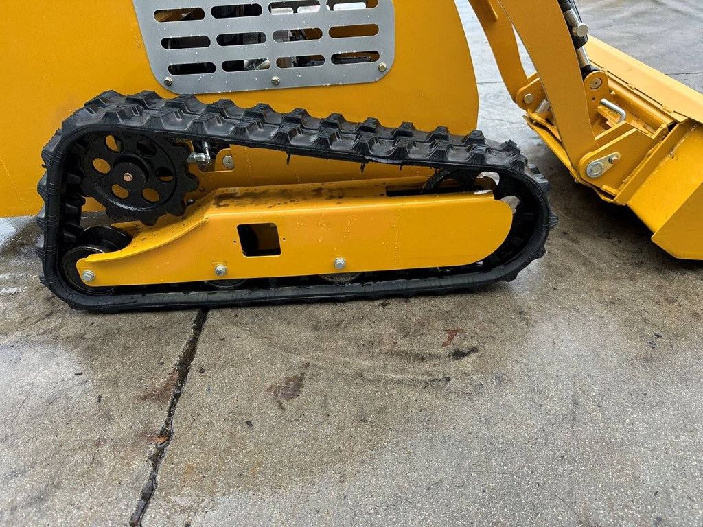 Mini-Schranklader IR IRL30 Benzine 2025 Nieuw met Graafarm GIYI ZWB Nieuw