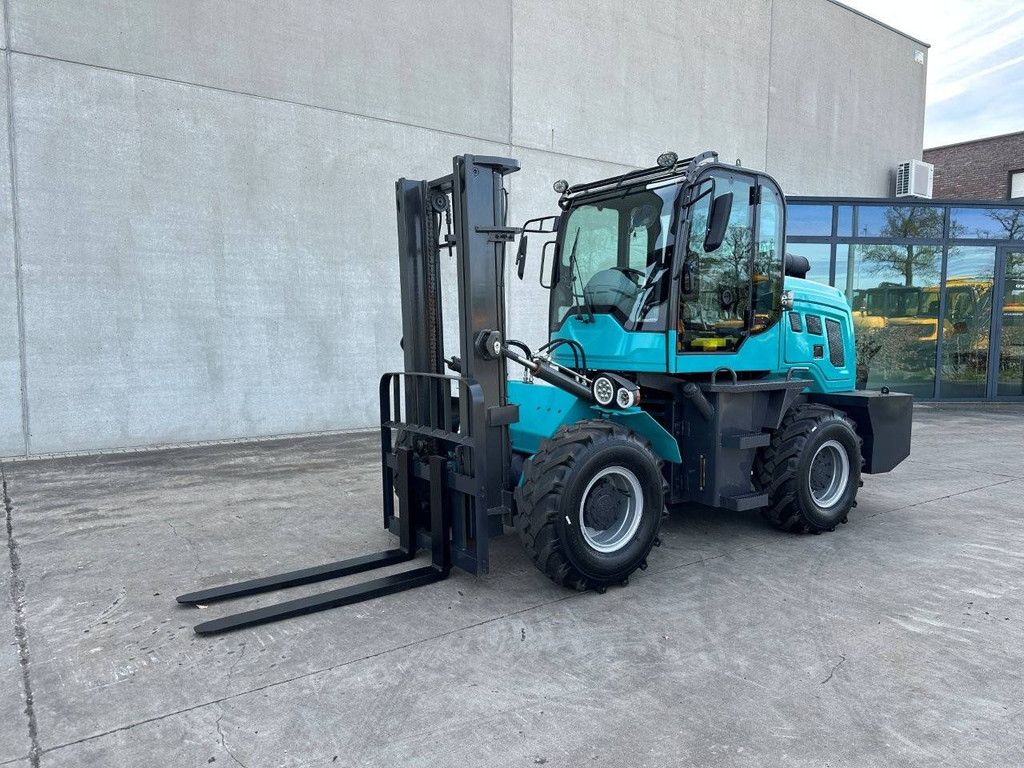 Geländestapler Machpro MP-T320A Diesel 3500 kg 2025 Neu