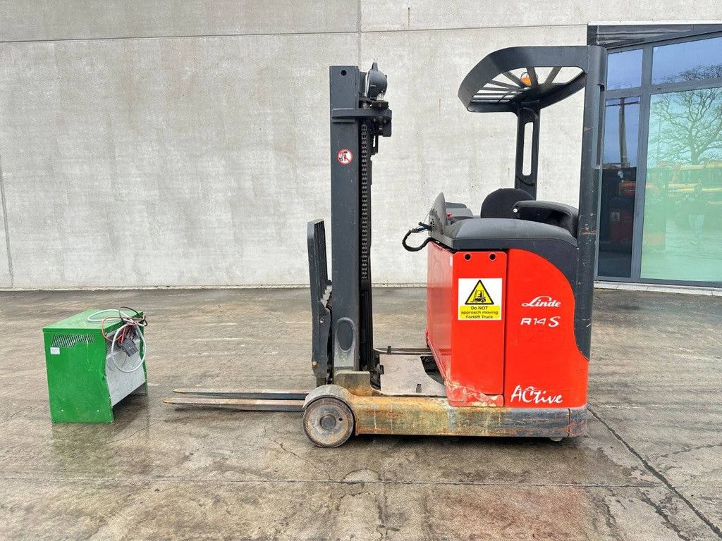 Linde R14 Electric Reach Truck 1400kg 2007