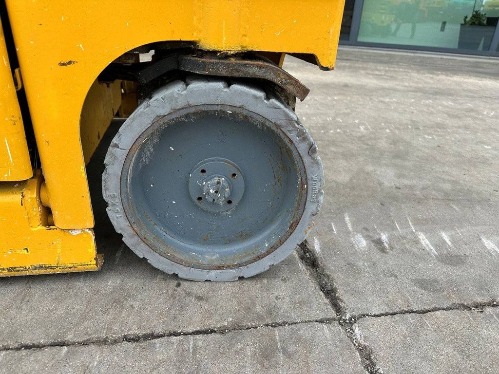 Scherenarbeitsbühne Haulotte Compact 10 Electric 10m 2002