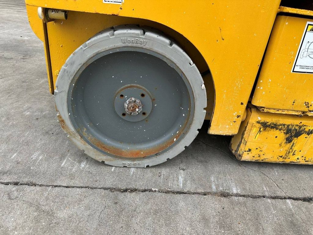 Scherenarbeitsbühne Haulotte Compact 10 Electric 10m 2002