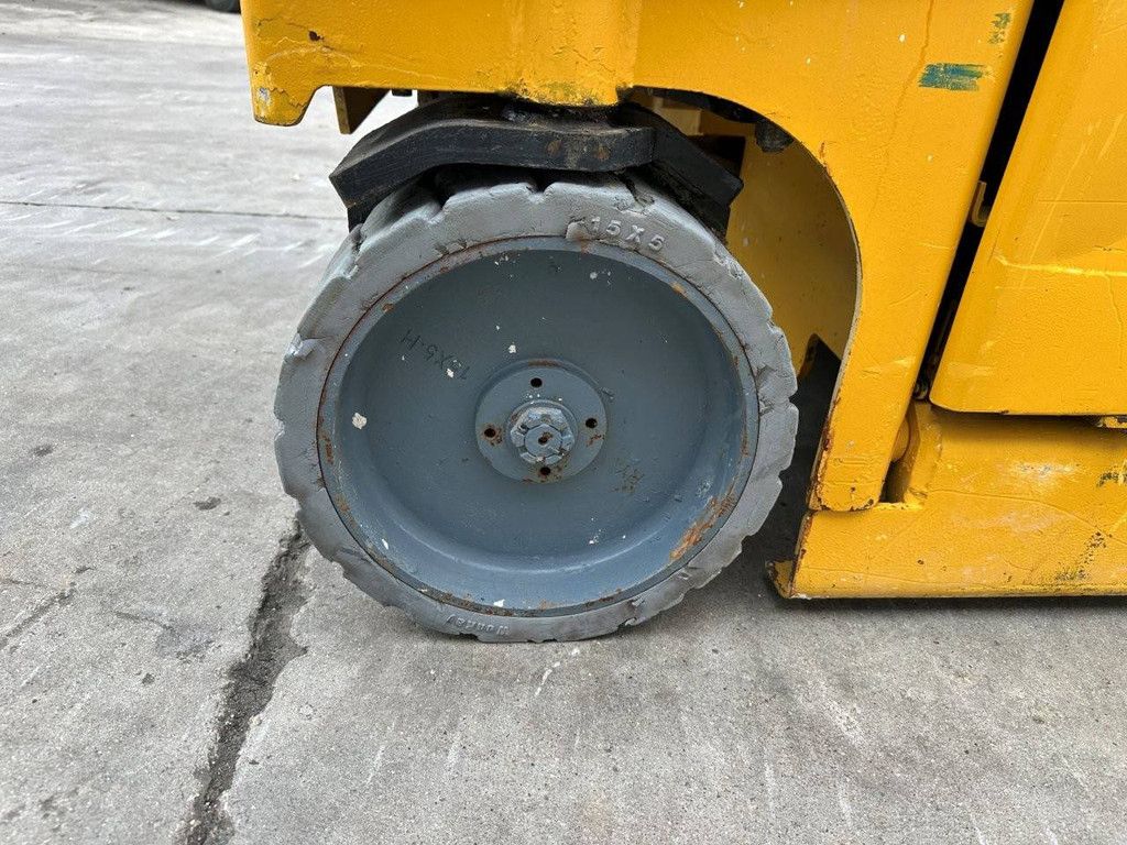 Scherenarbeitsbühne Haulotte Compact 10 Electric 10m 2002
