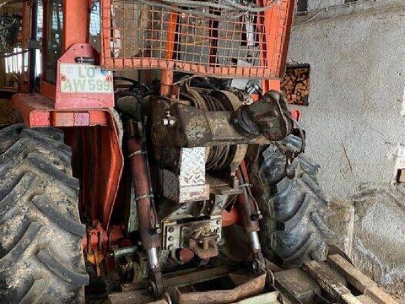 Renault 551.4