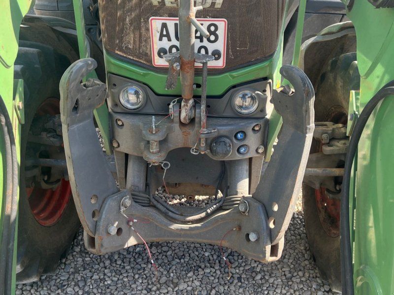 Fendt 313 VARIO Med frontlift og frontlæsser