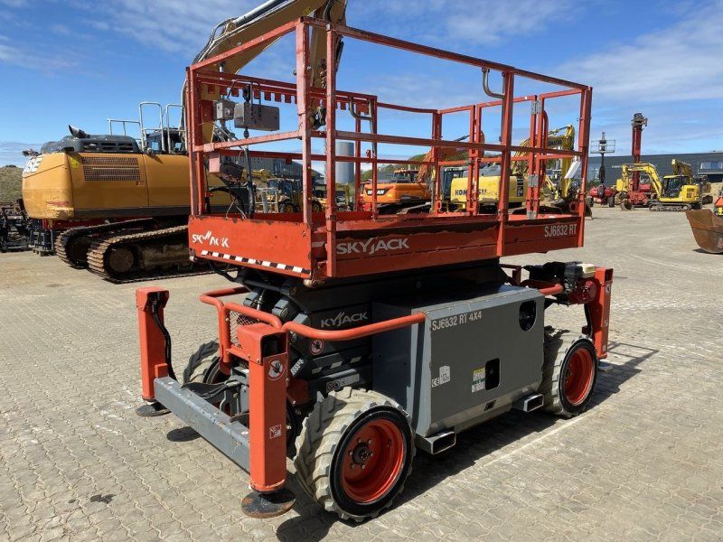 Skyjack SJ6832 RT
