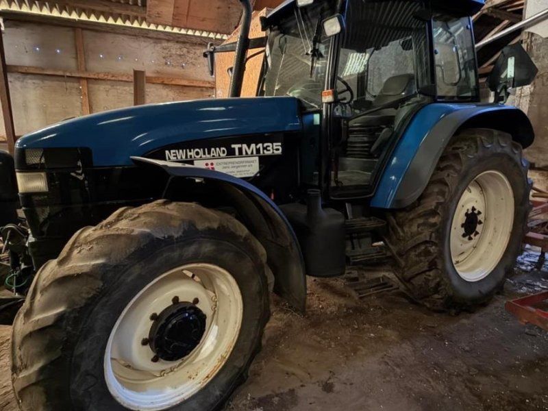 New Holland TM135