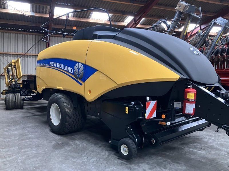 New Holland BB1290 PLUS