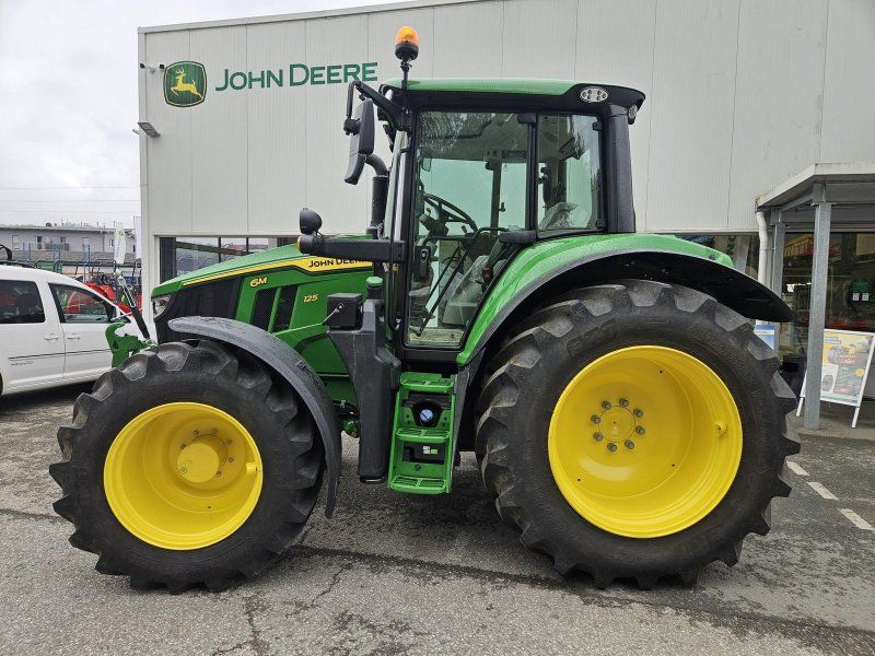 John Deere 6M125