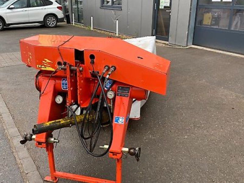 Kuhn GMD 802