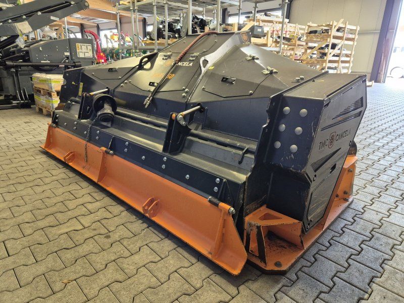 TMC Cancela TXX-250 Stein /Steinfräse für Traktor-Vorführgerät-