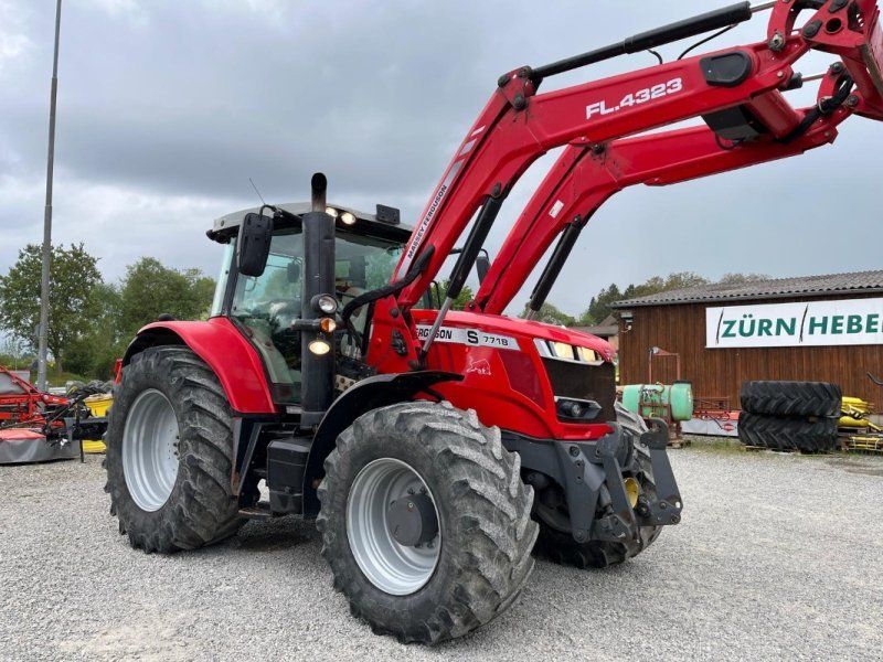 Massey Ferguson 7718S
