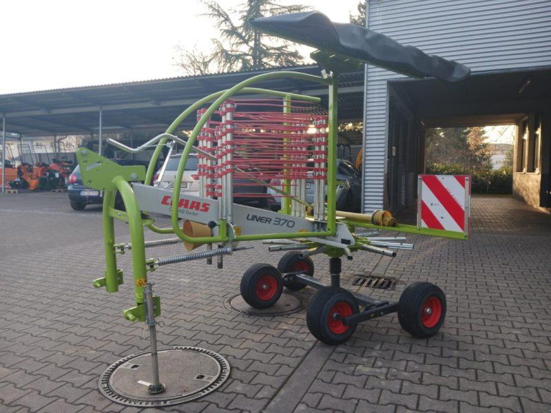 Claas Liner 370 Tandem