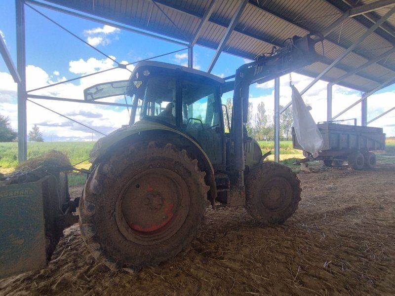 Claas ARION 540