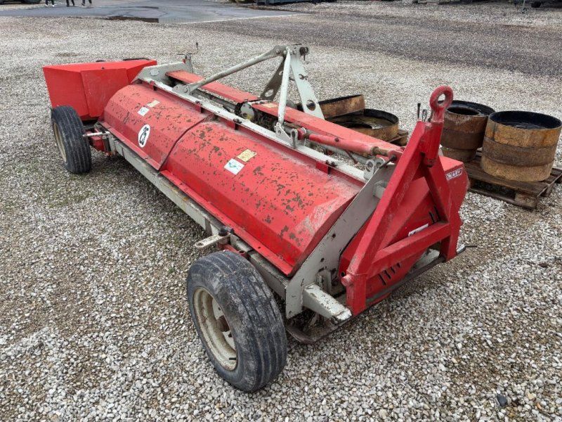 TS 320