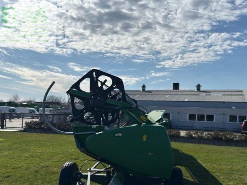 John Deere 635 R