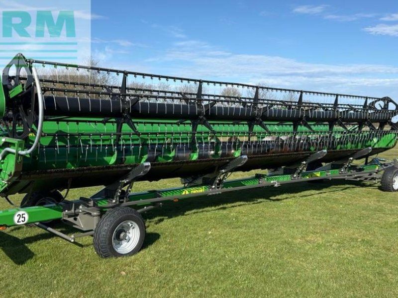 John Deere 635 R