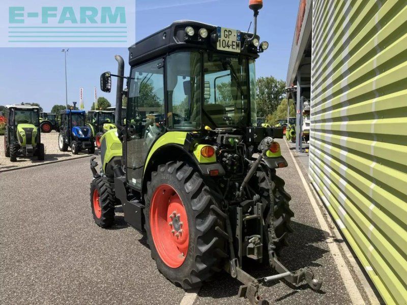 Claas nexos 220 s