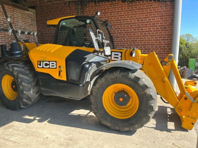JCB 541-70