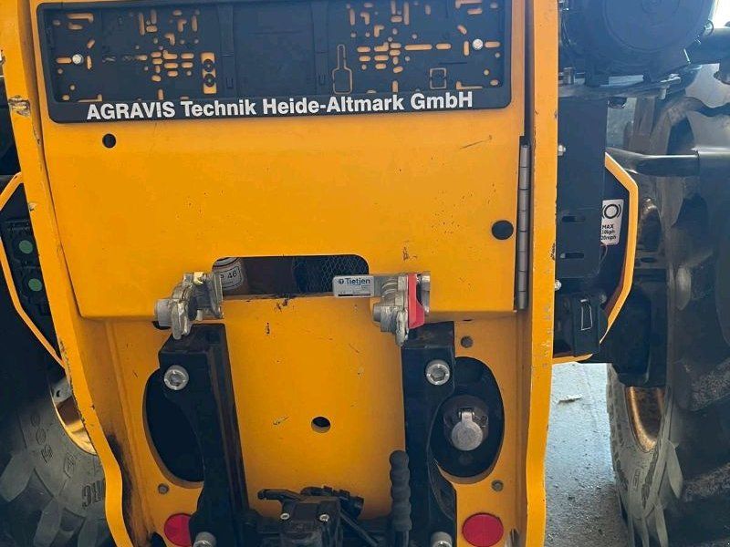JCB 541-70