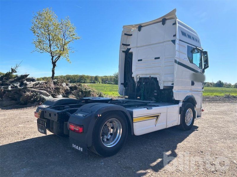 MAN TGX