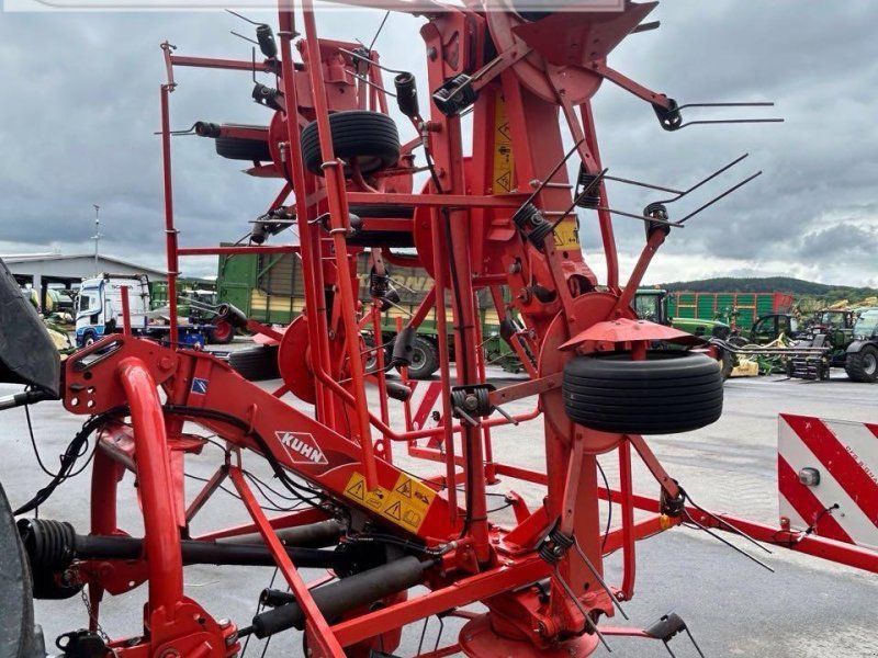 Kuhn GF 8702