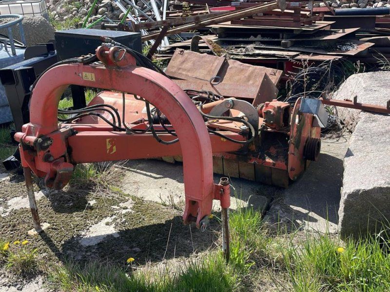 Kuhn TBE 210