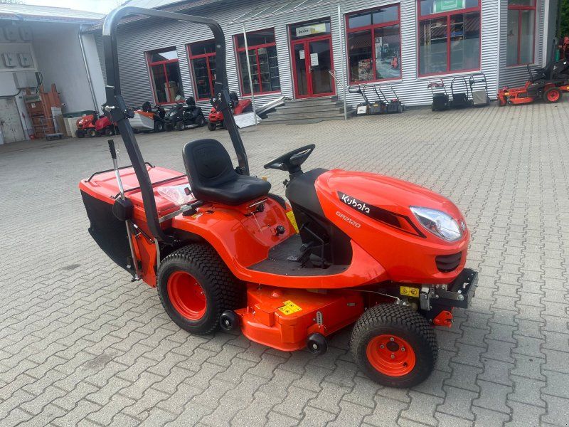 Kubota GR 2120