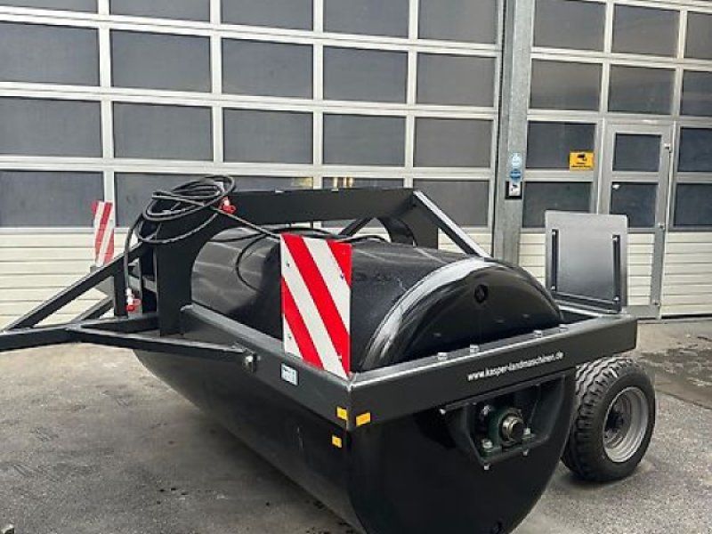 Stekro Wiesenwalze mit Fahrwerk
