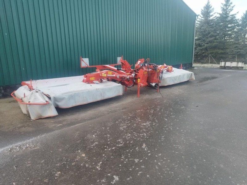 Kuhn FC 883 FF Lift Control