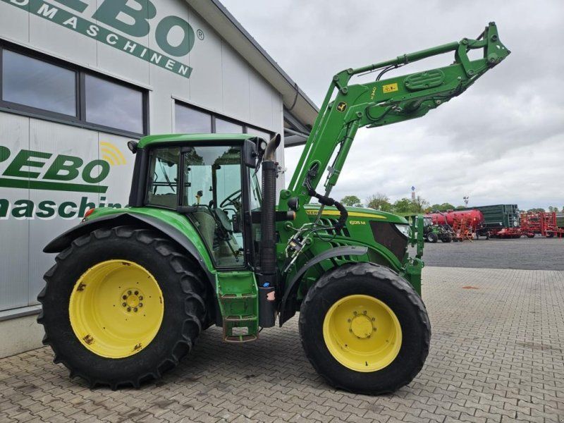 John Deere 6125M