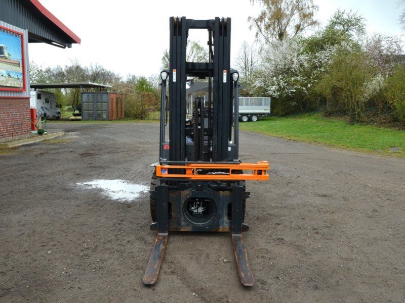 Doosan D35C-9