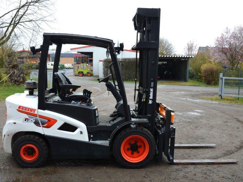 Doosan D35C-9