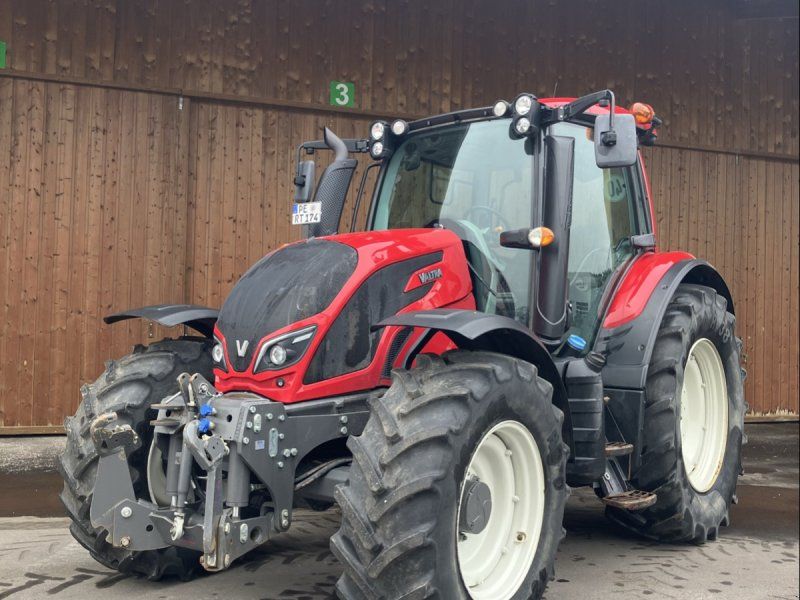Valtra N 174