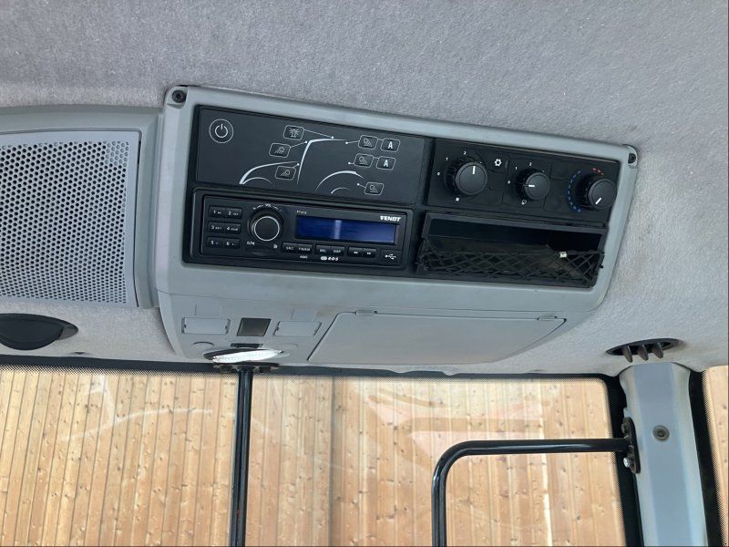 Valtra N 174