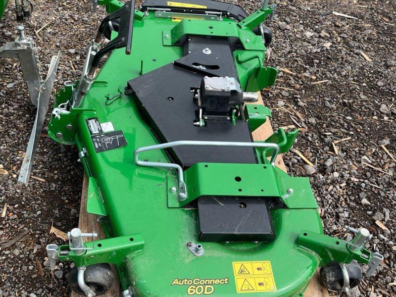 John Deere Mähwerk 60 D Autoconnect