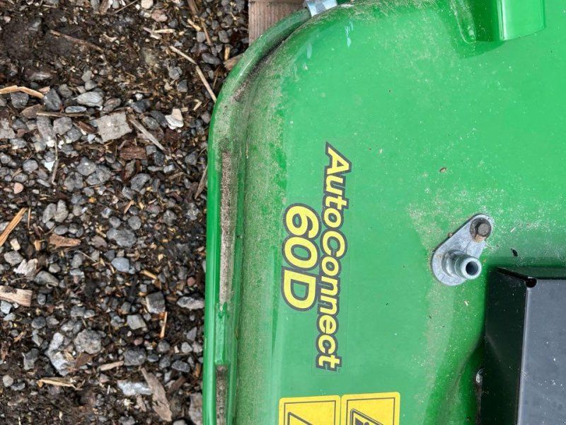 John Deere Mähwerk 60 D Autoconnect