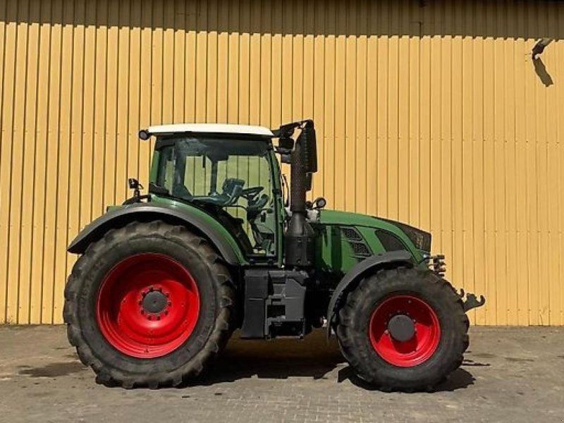 Fendt 724 Vario SCR Profi Plus