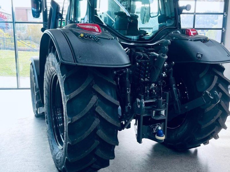 Valtra N175
