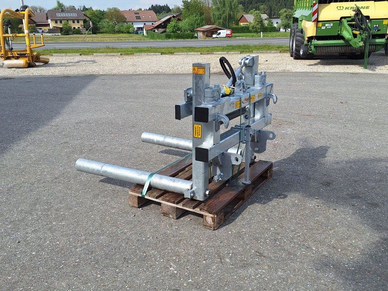 Fliegl AgroCenter Ballengabel hydr.