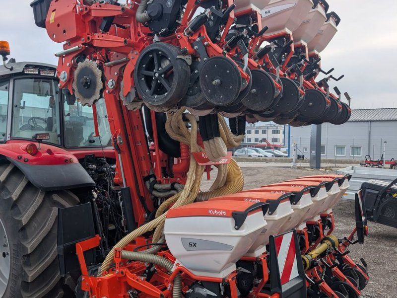 Kverneland Optima F SX 12reihig mit Düngerausrüstung
