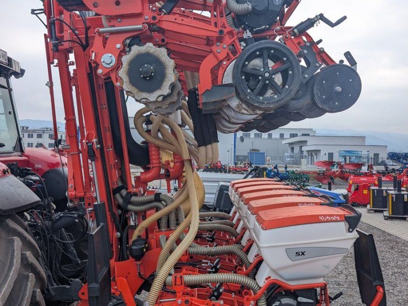 Kverneland Optima F SX 12reihig mit Düngerausrüstung