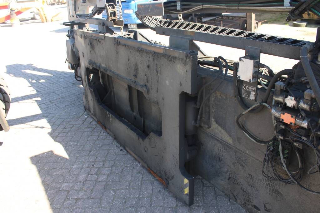 Fantuzzi 20/40 ft spreader SDB100FDD