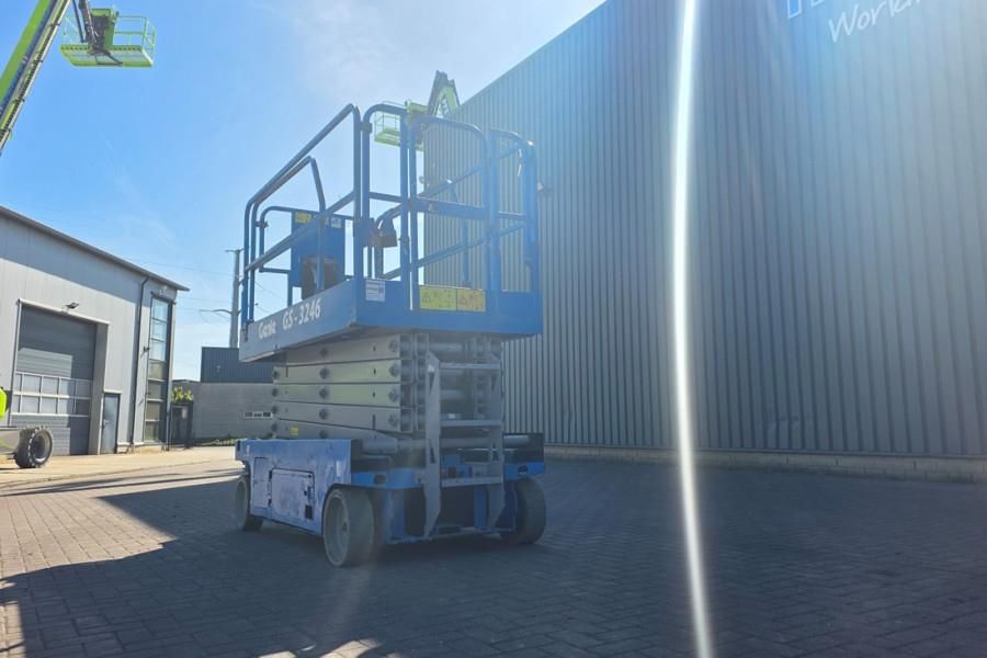 Genie GS3246 Electric, Working Height 11.75 m, 318kg Cap
