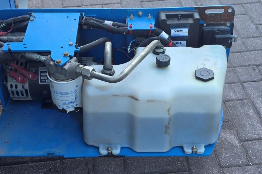 Genie GS3246 Electric, Working Height 11.75 m, 318kg Cap